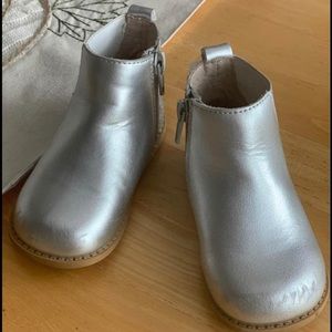 Livie and Luca Silver Wink Boots